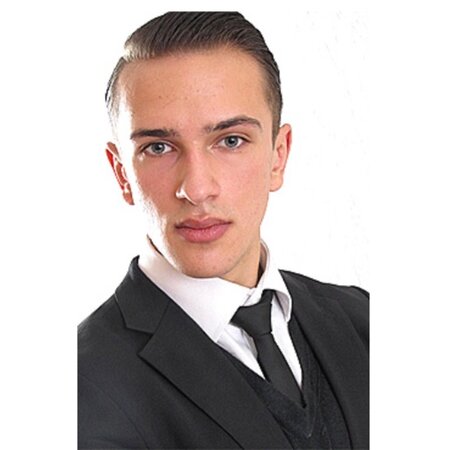 Christian Kwiatkowski - - | JobSuite