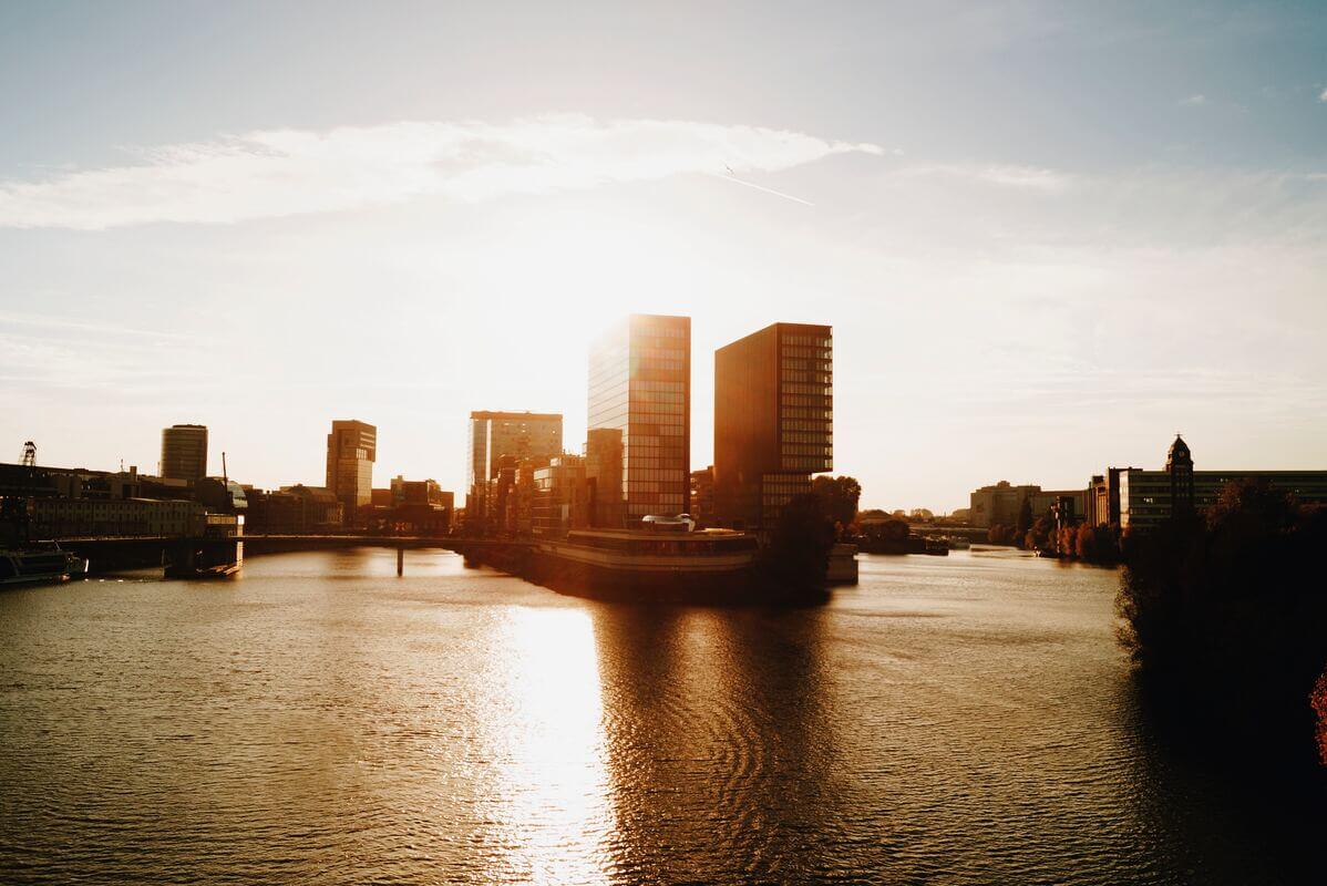 Jobs & Agenturen in Duesseldorf | JobSuite
