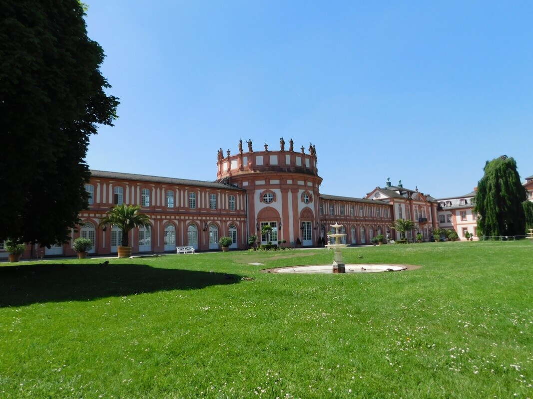 Jobs & Agenturen in Wiesbaden | JobSuite